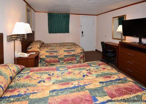 Econo Lodge Bellefonte I-99 Quarto foto