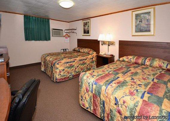 Econo Lodge Bellefonte I-99 Quarto foto